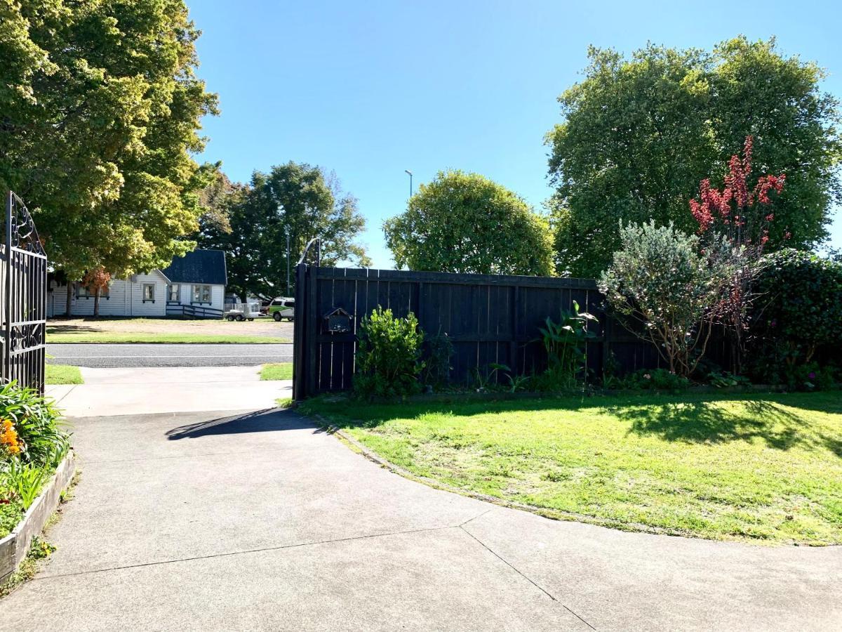 Rotorua City Center Holiday House Экстерьер фото